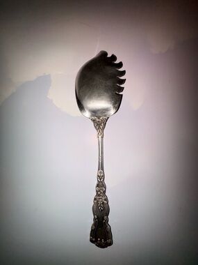 Vintage-Style Silver Serving Fork imperial Gorham  macaroni spoon. rare
10 “